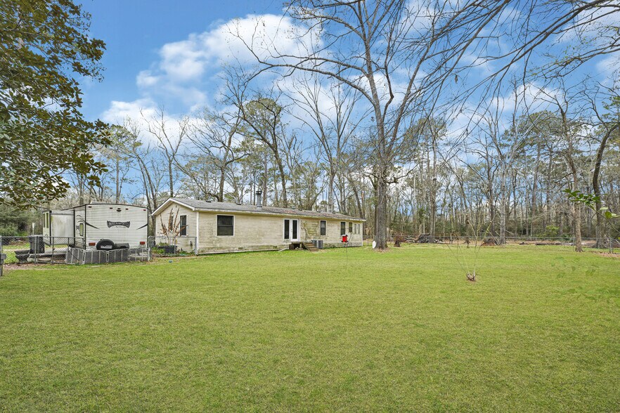 More Photos Of 29510 Huffman Cleveland Rd, Huffman Specialty For Sale