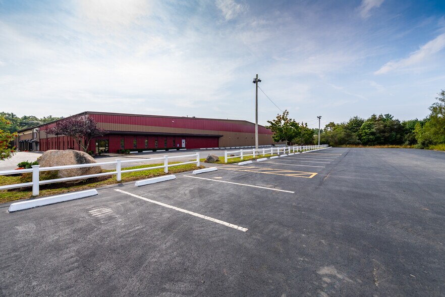 More Photos Of 5 Industrial Dr, Mattapoisett Warehouse For Sale