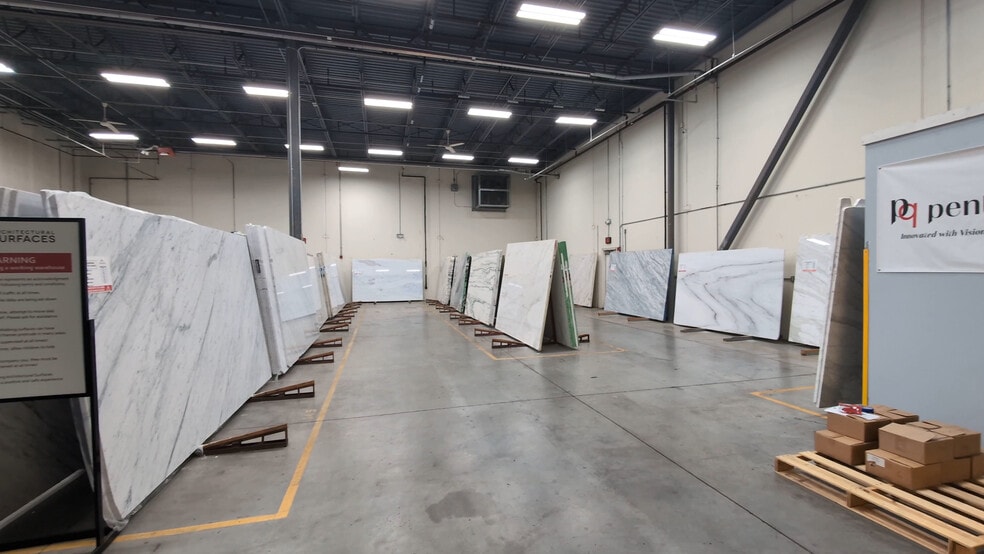 More Photos Of 2572 Horse Pasture Rd, Virginia Beach Warehouse For Lease