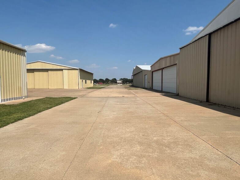 More Photos Of 10025 Jungmeister Ln, McKinney Airport For Sale