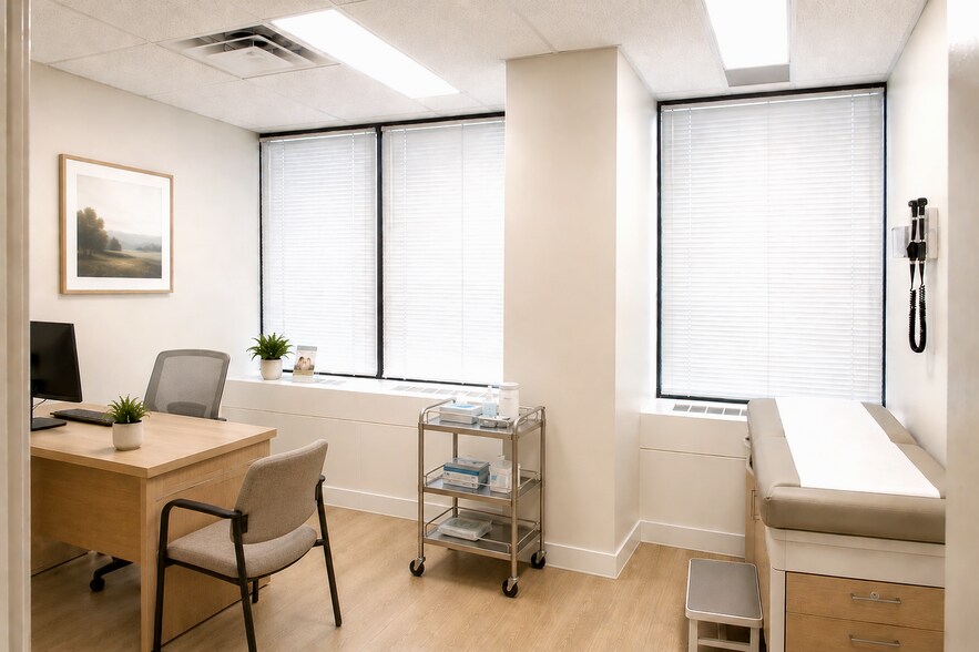 More Photos Of 5 Fairview Mall Dr, Toronto Medical For Lease