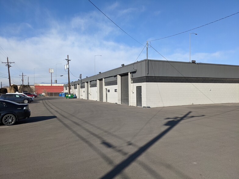 More Photos Of 8095 W 48th Ave, Wheat Ridge Warehouse For Lease