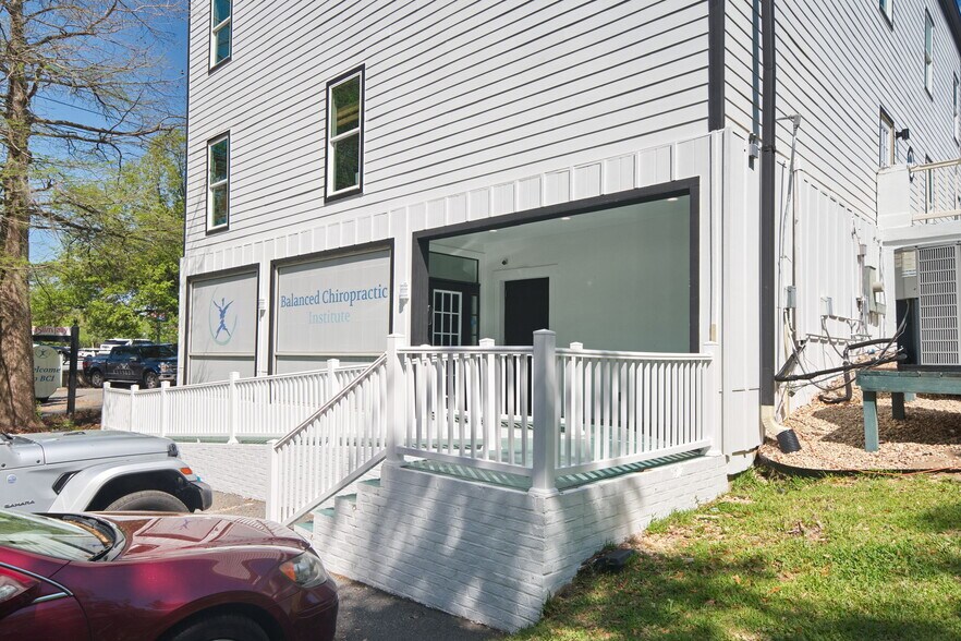 More Photos Of 3375 Capital Cir NE, Tallahassee Office For Lease