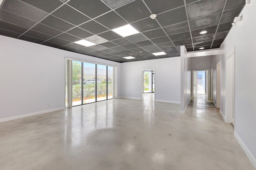 More Photos Of 2891 NW 22nd Ter, Pompano Beach Warehouse For Lease