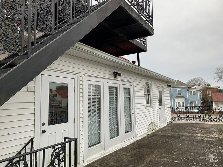 More Photos Of 429 Walker St, Augusta Loft Creative Space For Sale