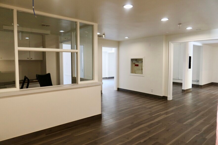Primary Photo Of 5860-5862 Avalon Blvd, Los Angeles Medical For Lease
