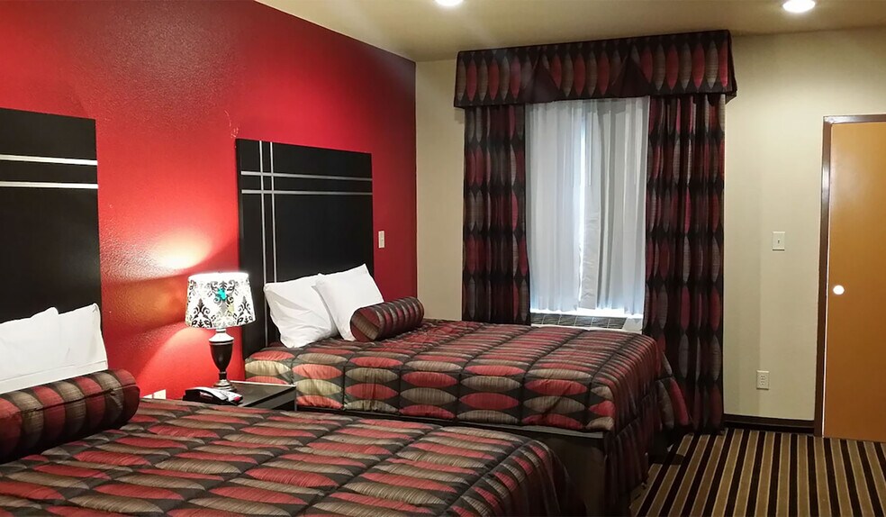 More Photos Of 3084 Tx-16, Tilden Hotel For Sale