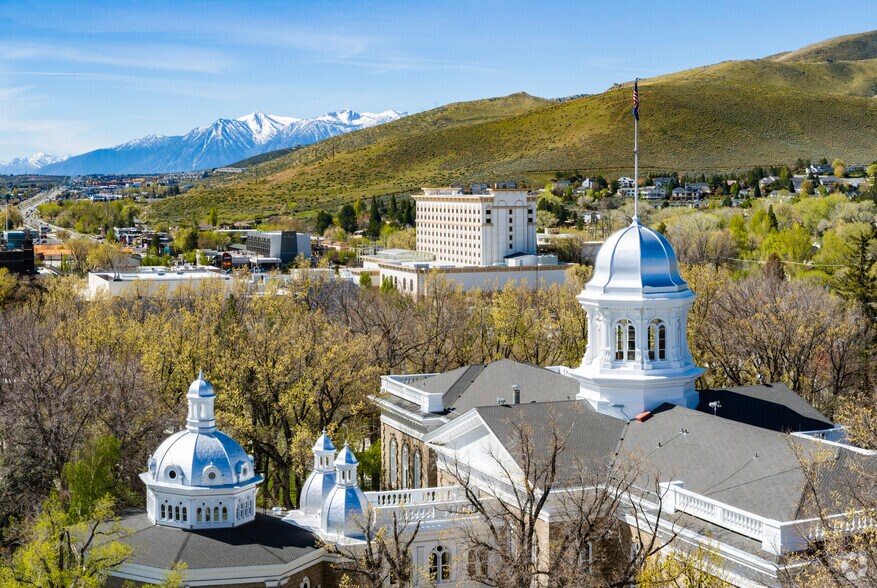 More Photos Of 600 S Carson St, Carson City Hotel For Sale