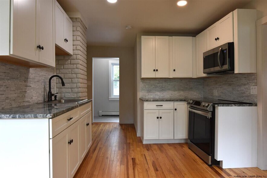 More Photos Of 5147 State Route 213, Olivebridge Office Residential For Sale