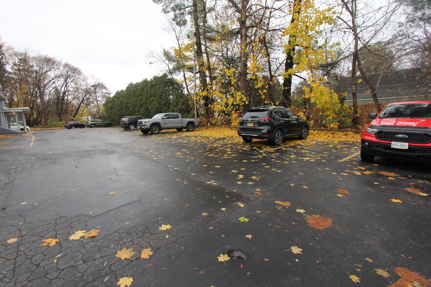 More Photos Of 1225 Atlantic Ave, Rochester Office For Lease