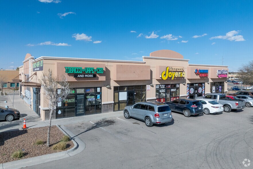 Primary Photo Of 11890 Vista del Sol Dr, El Paso General Retail For Lease