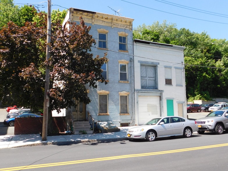 More Photos Of 60-62 Sheridan Ave, Albany Office For Sale