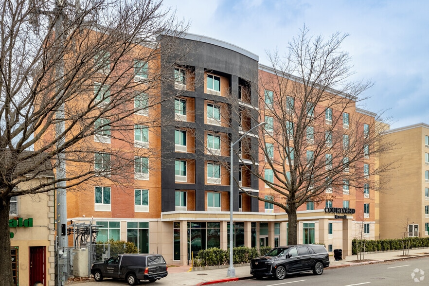 More Photos Of 183-15 Horace Harding Expy, Fresh Meadows Hotel For Sale