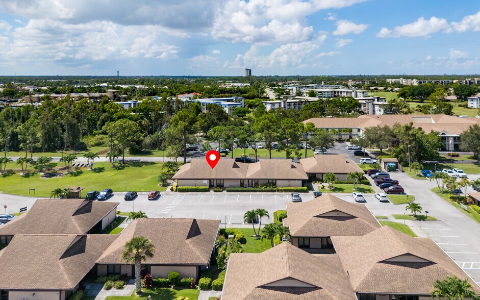 More Photos Of 12734 Kenwood Ln, Fort Myers Loft Creative Space For Lease