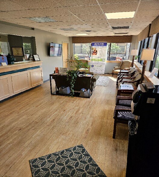 More Photos Of 8100 Ravines Edge Ct, Columbus Medical For Sale