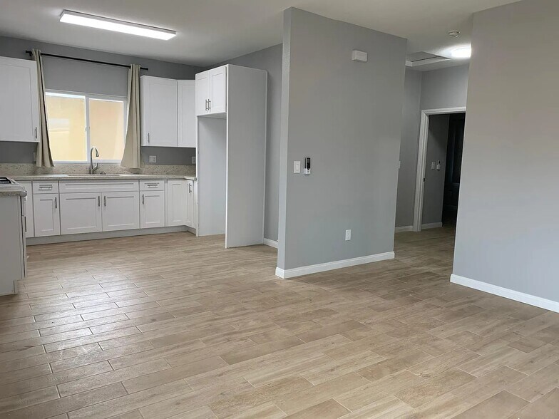 More Photos Of 9089-9101 Watson St, Cypress Apartments For Sale