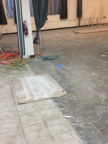 More Photos Of 8418 Broadway St, San Antonio Service For Lease