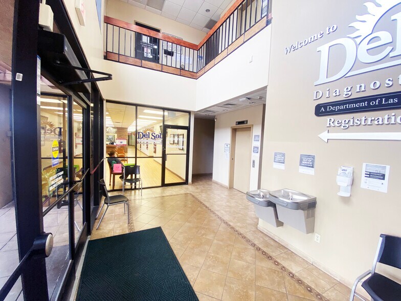 More Photos Of 10420 Vista Del Sol Dr, El Paso Office For Sale