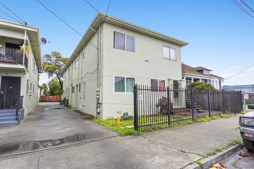 More Photos Of 1430-1436 45th Ave, Oakland Apartments For Sale