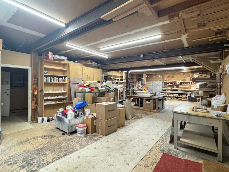 More Photos Of 126 Mount Bethel Rd, Warren Light Manufacturing For Sale