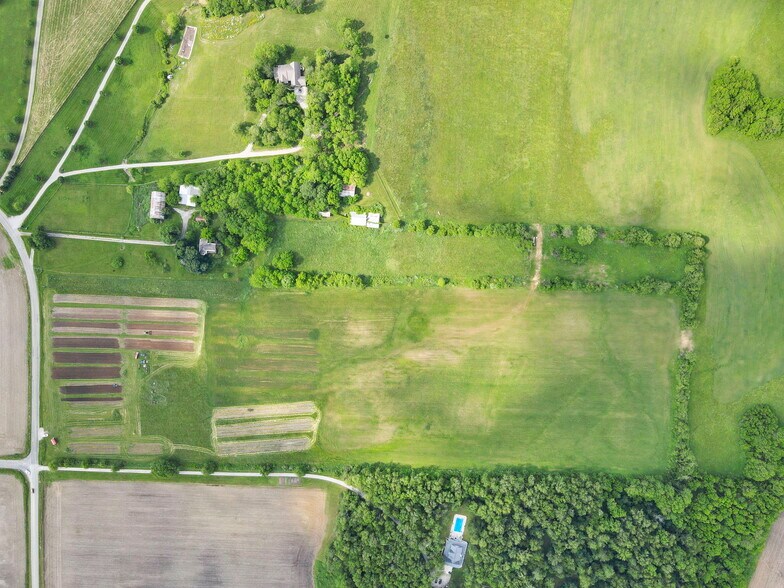 More Photos Of 11559 Somerset rd, Thornville Land For Sale