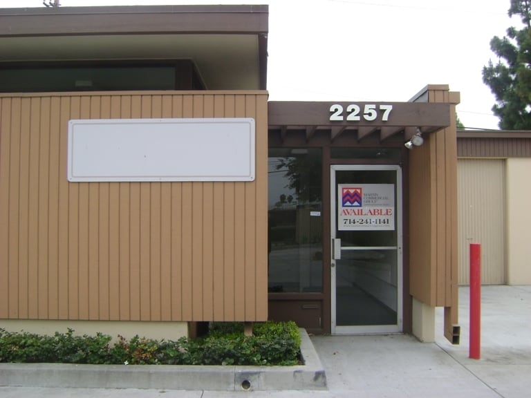 More Photos Of 1601 E Warner Ave, Santa Ana Industrial For Lease