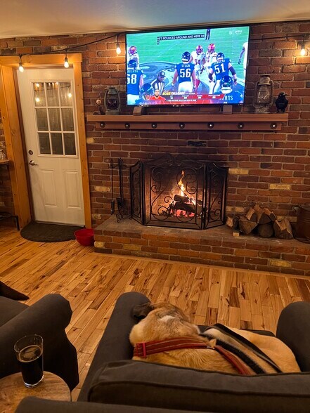 More Photos Of 963 3rd St, South Lake Tahoe Office Residential For Sale