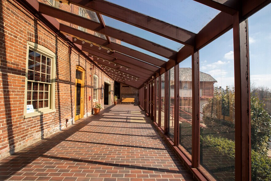 More Photos Of 100 S Main St, Doylestown Office For Lease