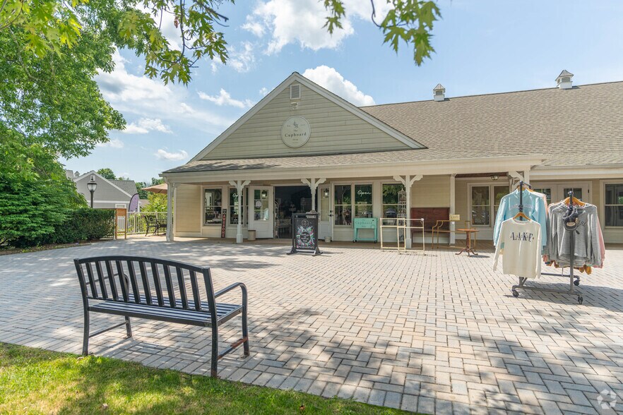 More Photos Of 75 State Route 15, Lafayette Unknown For Lease