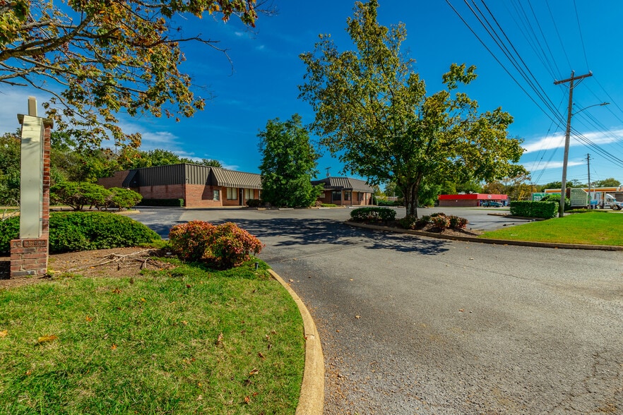 More Photos Of 932 Spring Creek Rd, Chattanooga Office For Sale