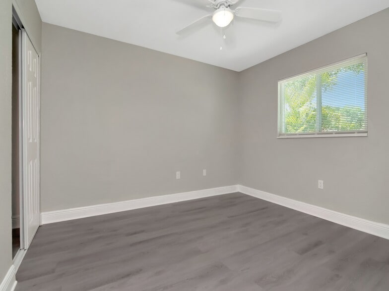More Photos Of , Bradenton Multifamily For Sale