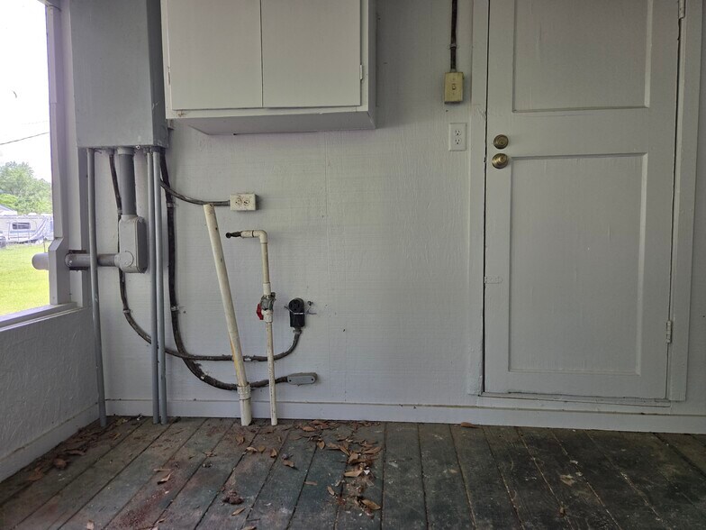 More Photos Of 3822 Kay Cir, Blackshear Apartments For Sale