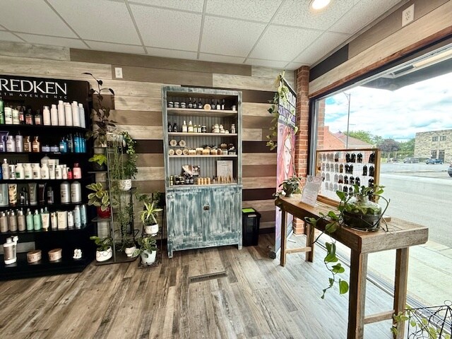 More Photos Of 111 E Grove St, Caledonia General Retail For Sale