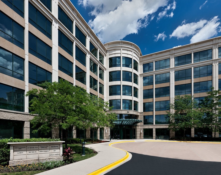 More Photos Of 20 N Martingale Rd, Schaumburg Office For Lease