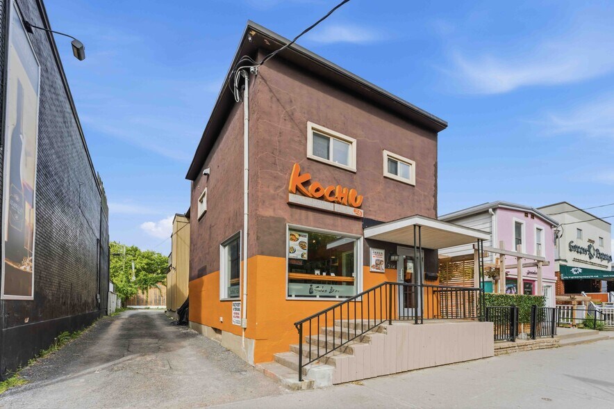 Primary Photo Of 266 Preston St, Ottawa Storefront Retail Office For Sale