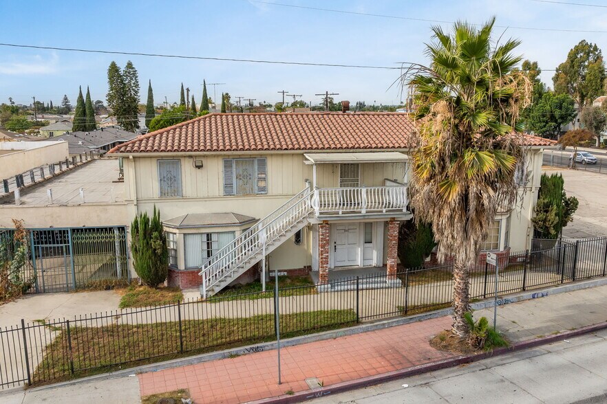 More Photos Of 1011 N Willowbrook Ave, Compton General Retail For Sale