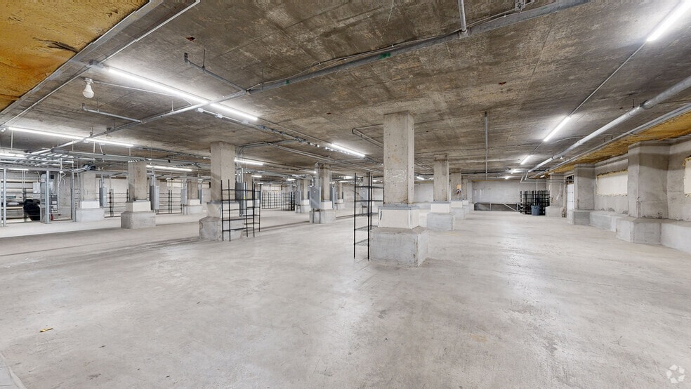 Primary Photo Of 501 N Main Ave, Springfield Warehouse For Lease