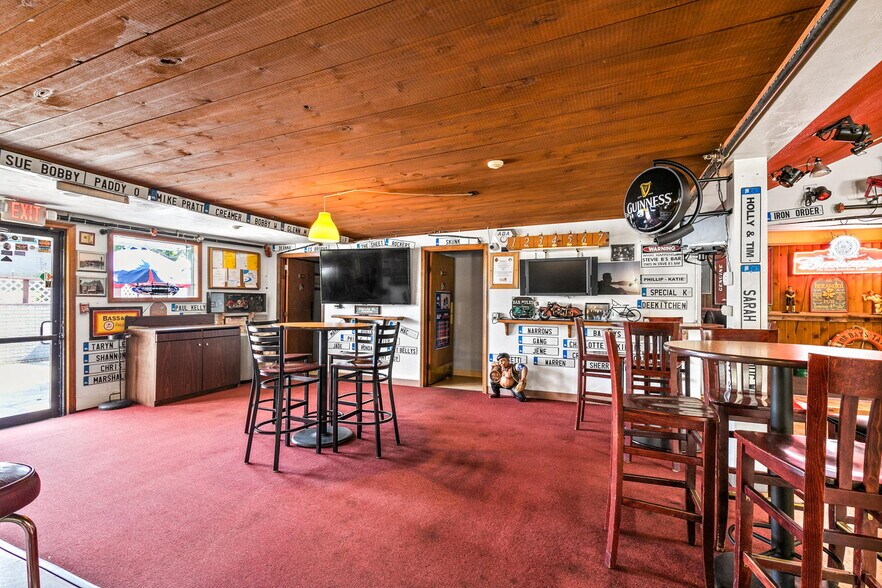 More Photos Of 270 Onset Ave, East Wareham Restaurant For Sale