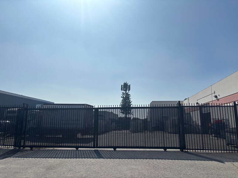 More Photos Of 1940 Frank Stiles St, South El Monte Warehouse For Lease