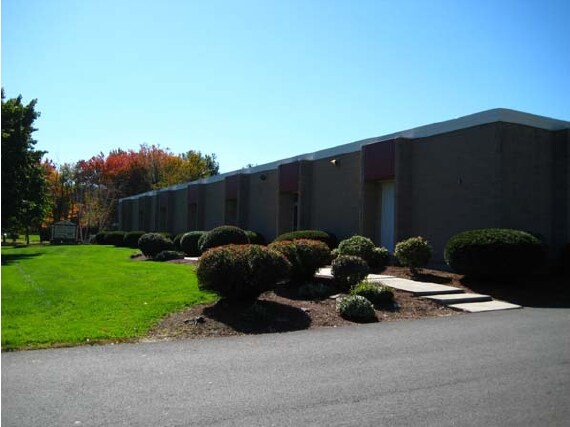 More Photos Of 59 Interstate Dr, West Springfield Medical For Lease