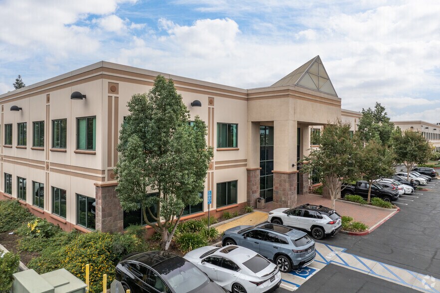 More Photos Of 1825 Chicago Ave, Riverside Office For Sale