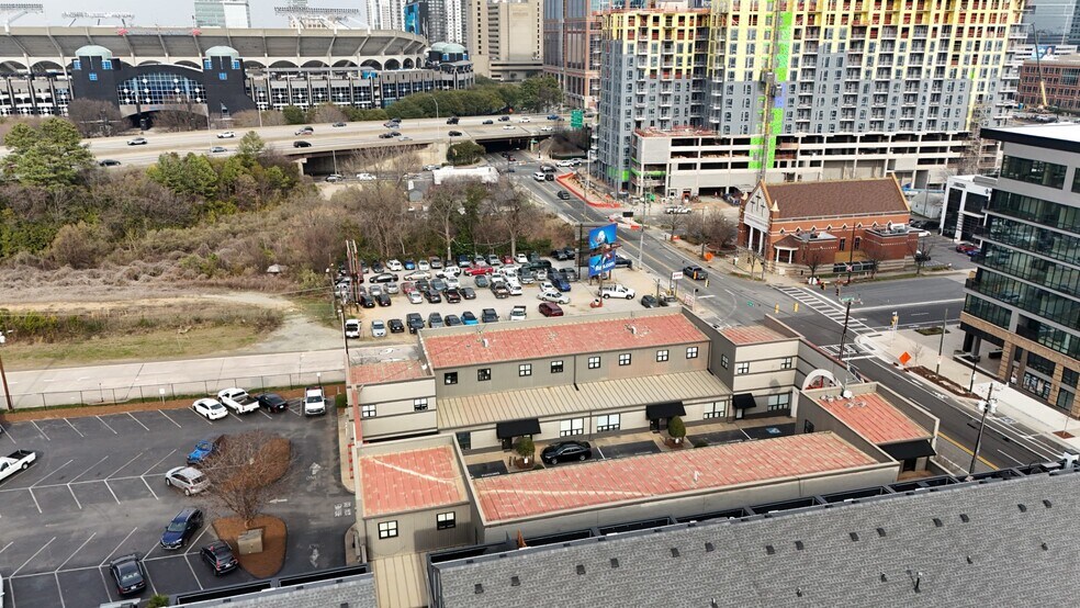 More Photos Of 1100 S Mint St, Charlotte Unknown For Lease