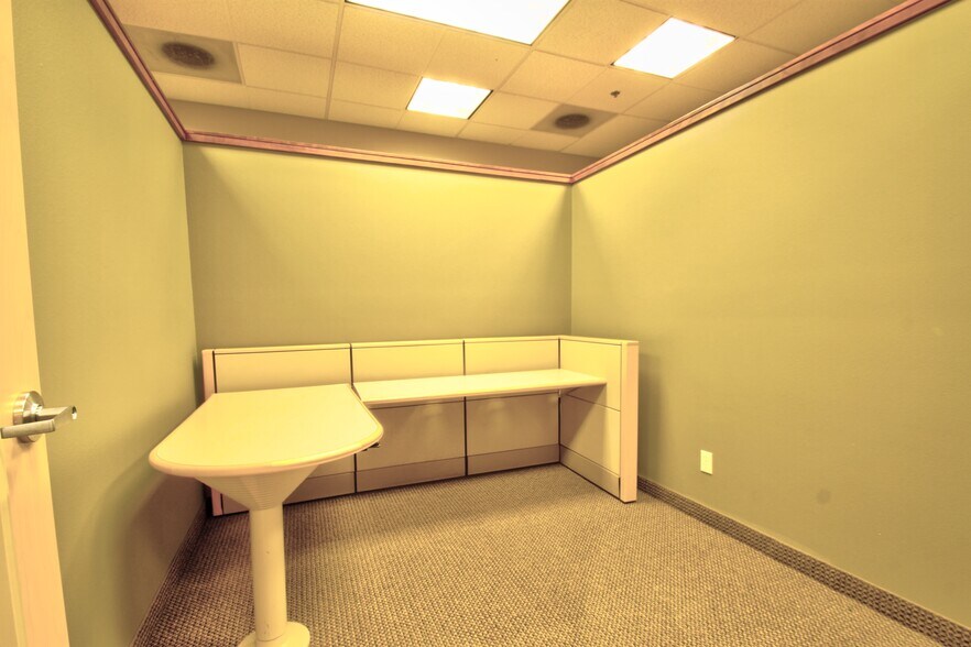 More Photos Of 2425 W Central Ave, Missoula Office For Lease