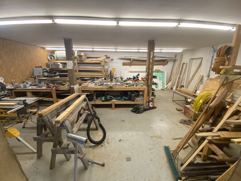 More Photos Of 7432 Highway 90, Longs Warehouse For Sale