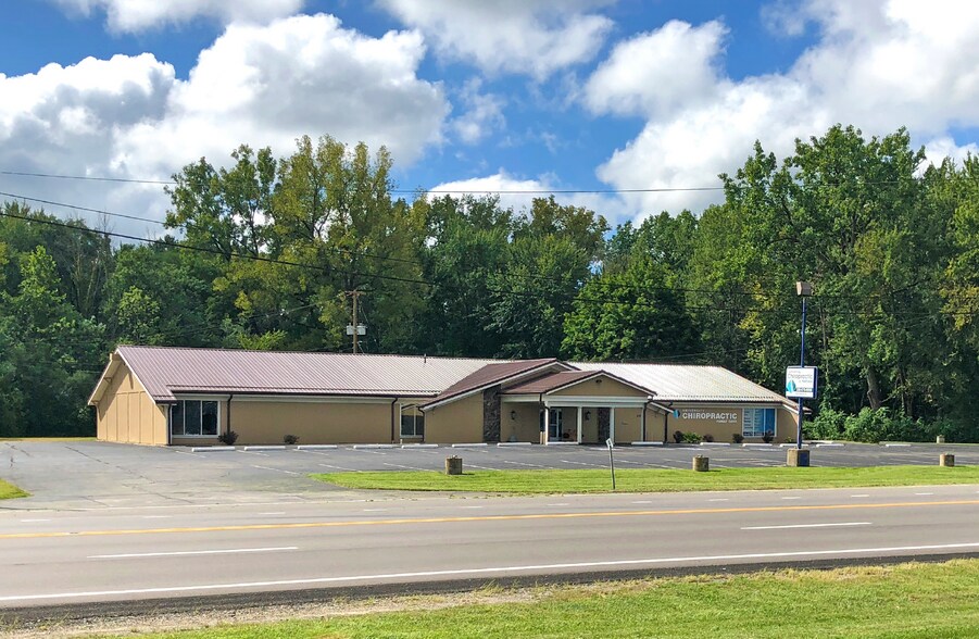 Primary Photo Of 2108 State Route 59, Kent Freestanding For Lease