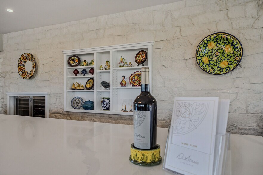 More Photos Of 10786 Shenandoah Rd, Plymouth Winery Vineyard For Sale