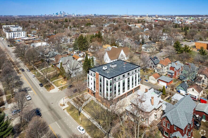 More Photos Of 1975-1977 Marshall Ave, Saint Paul Apartments For Sale
