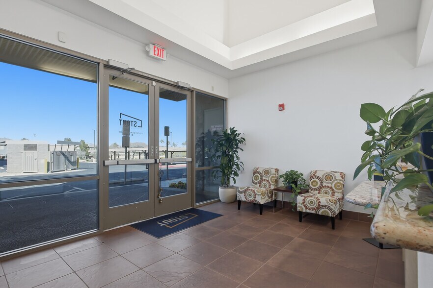 More Photos Of 10151 Park Run Dr, Las Vegas Office For Sale