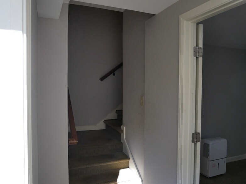 More Photos Of 496 Medlock Rd, Decatur Office Residential For Lease