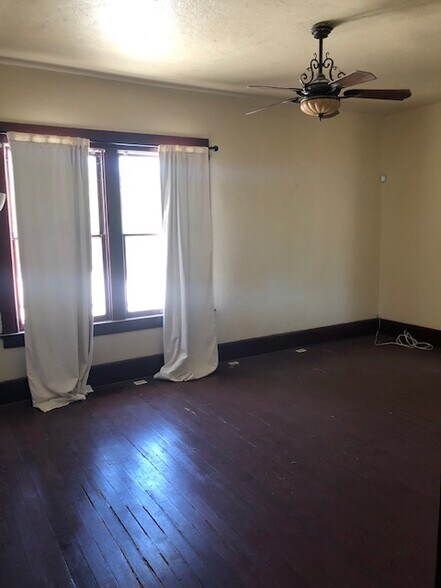 More Photos Of 1004 N 6th Ave, Tucson Office For Lease